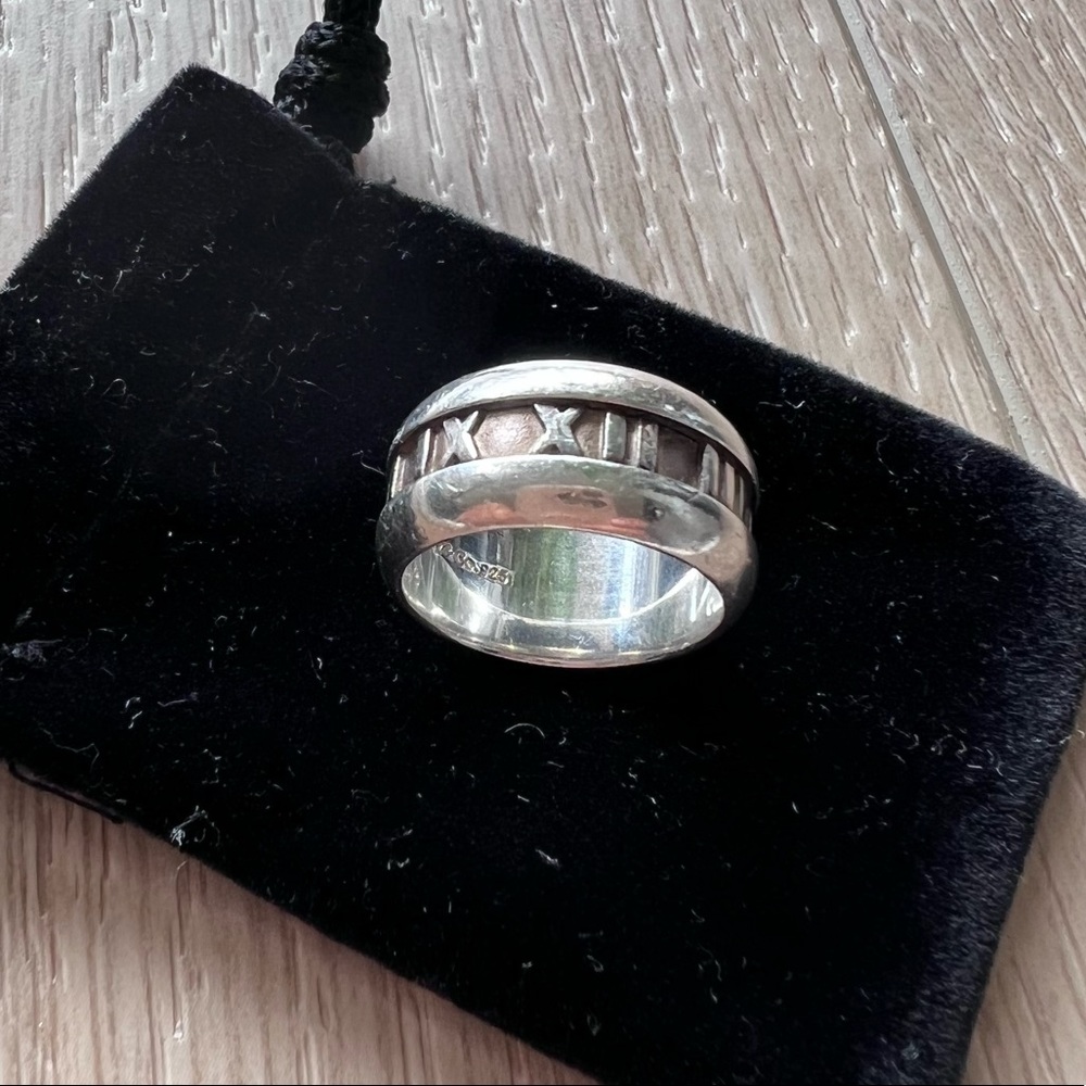 Vintage Tiffany & Co Authentic Atlas Silver Ring Size 5